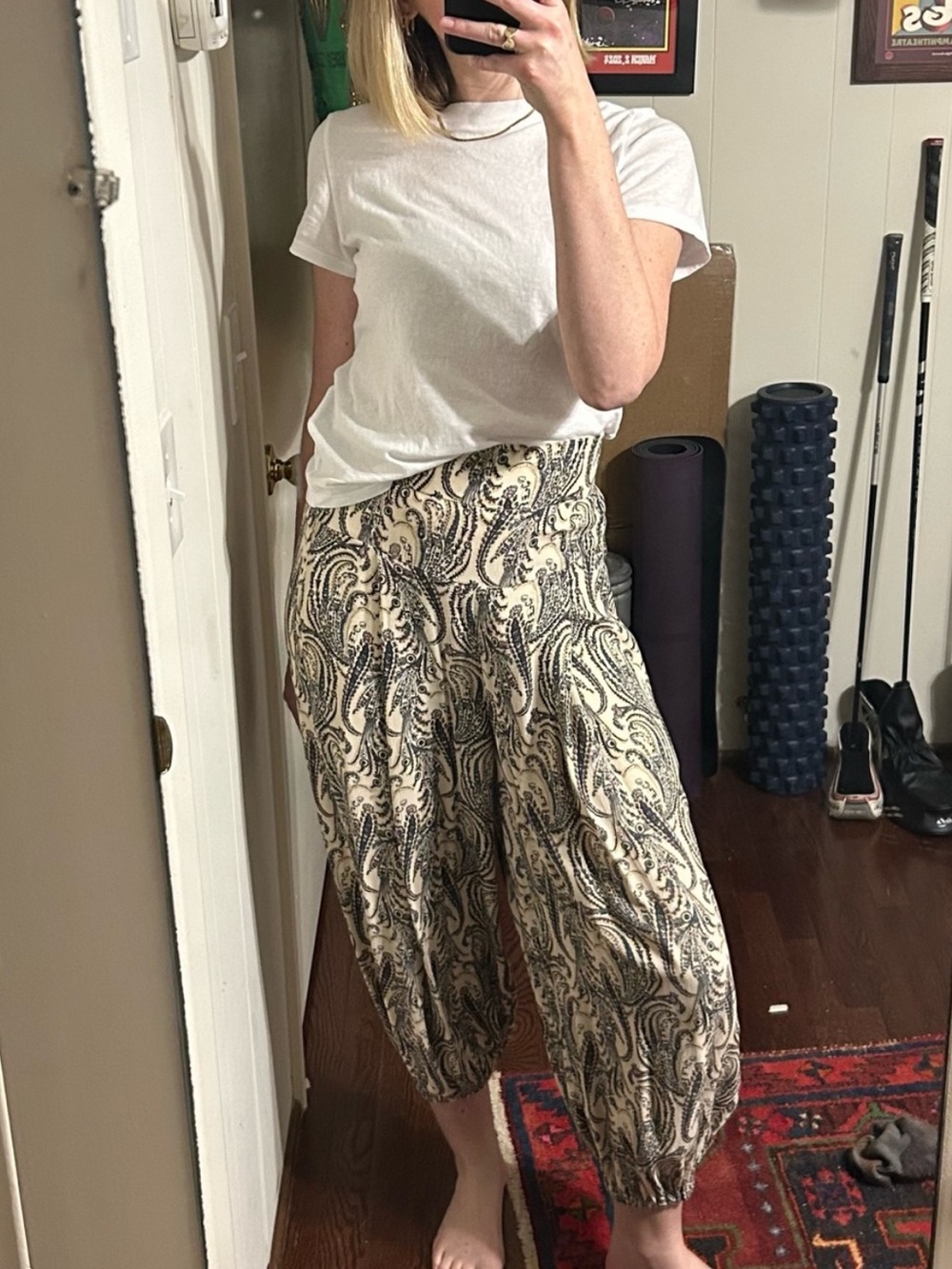 Anthropologie Paisley Bubble/ Ballon Pants
